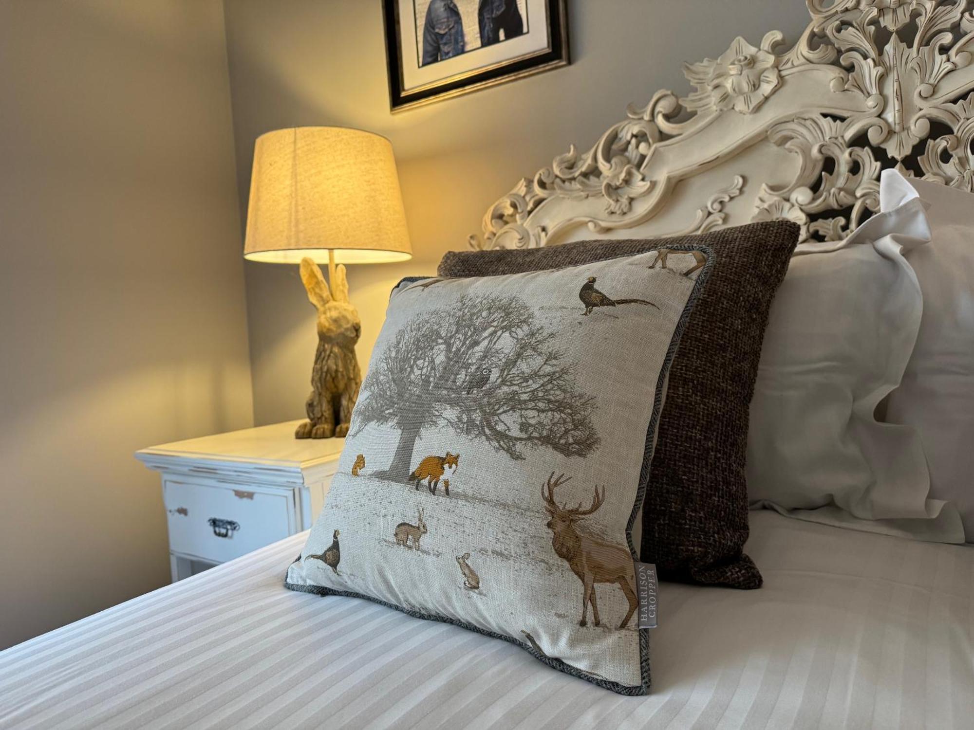 Hotel The Coach House Chedworth Esterno foto
